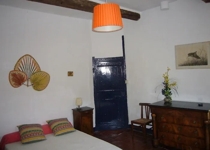 L Oustal Maison Vigneronne Villa *